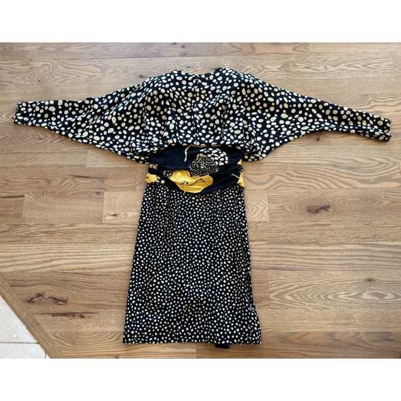 Vtg 80s 100% Silk Black Dress Yellow PolkaDot Ruched Blouson M 10 - Picture 2 of 13